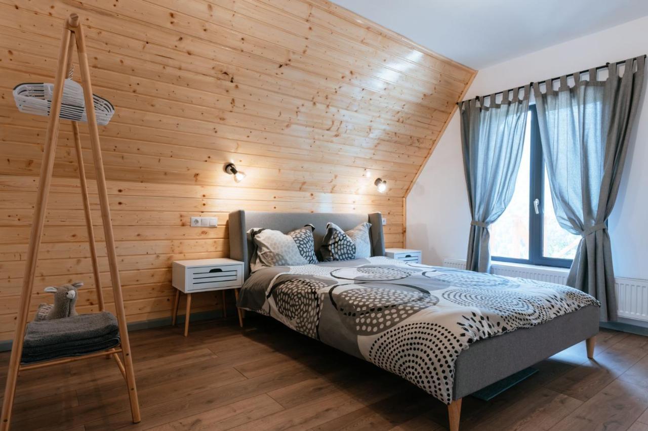 Wild Cabin Малая Экстерьер фото