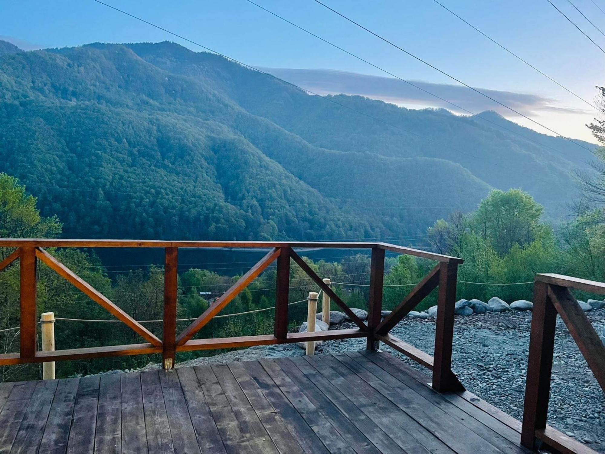 Wild Cabin Малая Экстерьер фото