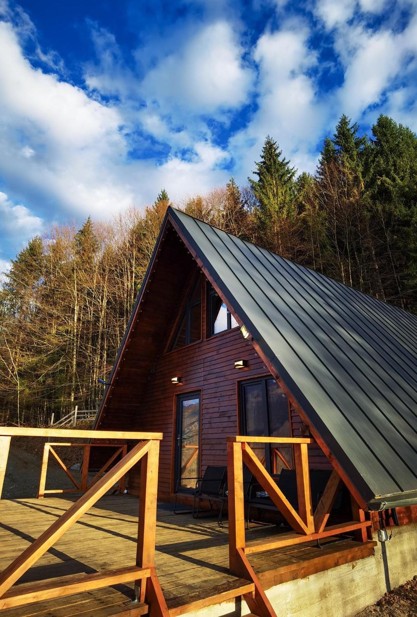 Wild Cabin Малая Экстерьер фото